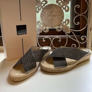 Dolce Vita Loki Smoke Perforated Nubuck Espadrille Slides 8.5